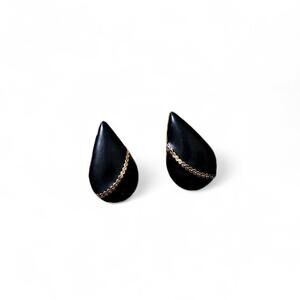 black and gold teardrop vintage earrings